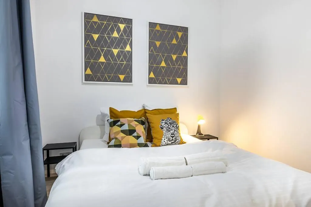 Cute 1Bedroom Center Apartment Praag Tsjechië